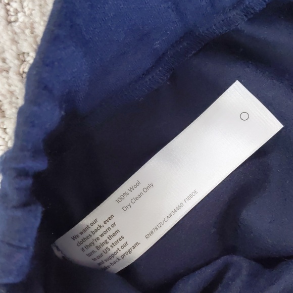 GORGEOUS Eileen Fisher Navy Blue Light Wool Wide Leg Cropped Pants, Size S - Picture 4 of 8